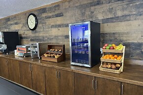 Travelodge by Wyndham Valleyview AB