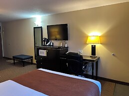 Travelodge by Wyndham Valleyview AB