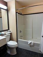 Travelodge by Wyndham Valleyview AB