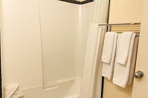 Travelodge by Wyndham Valleyview AB