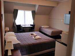 Drury Motor Lodge