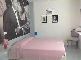 Villa Venice Movie