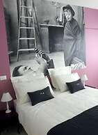 Villa Venice Movie