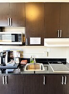 Northern Lights Inn & Suites