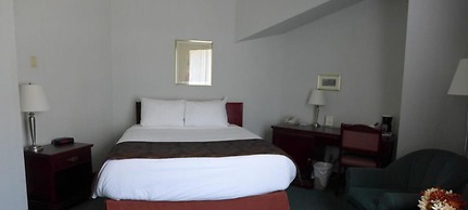 The Bridgeport Inn