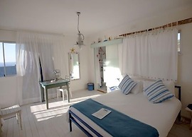 Villa Surprise