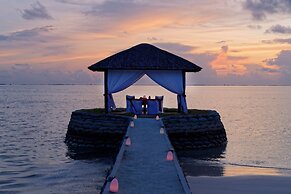 Canareef Resort Maldives