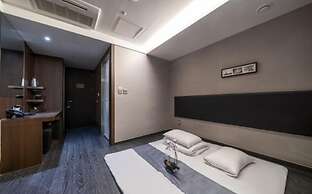 Grand Palace Hotel