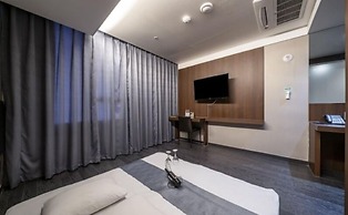 Grand Palace Hotel