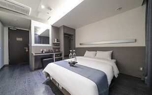 Grand Palace Hotel
