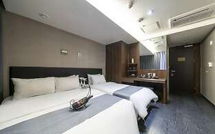 Grand Palace Hotel