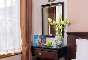Centre Point Hanoi Hotel