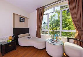 Centre Point Hanoi Hotel