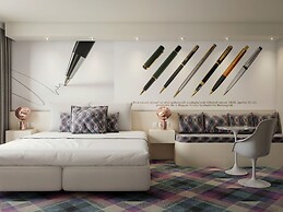 Science Hotel