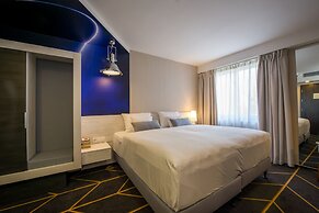 Science Hotel