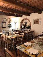 Agriturismo Monte a Pescia