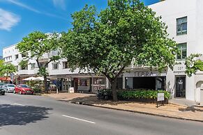 107 Dorpstraat Boutique Hotel