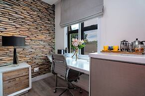 107 Dorpstraat Boutique Hotel