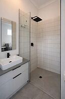 107 Dorpstraat Boutique Hotel