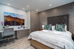 107 Dorpstraat Boutique Hotel