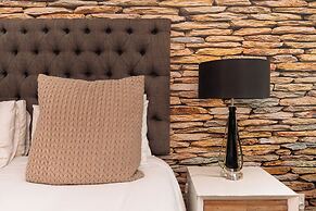 107 Dorpstraat Boutique Hotel