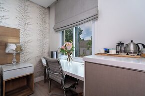 107 Dorpstraat Boutique Hotel