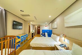 Smile 73 Hotel