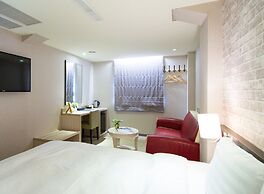 Smile 73 Hotel