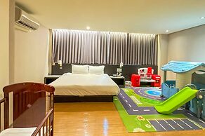 Smile 73 Hotel