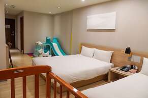 Smile 73 Hotel