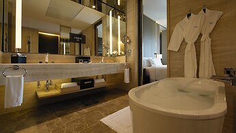 Conrad Pune by Hilton