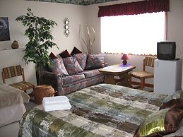 Pinewood Guesthouse