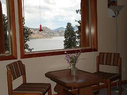 Pinewood Guesthouse