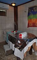 West Bay Lodge