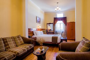 Majestad Boutique Hotel
