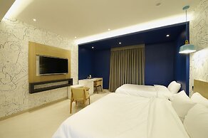 Hotel B