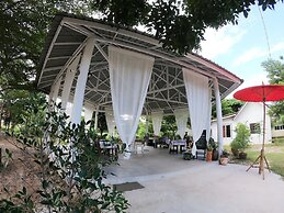 Naracha Resort