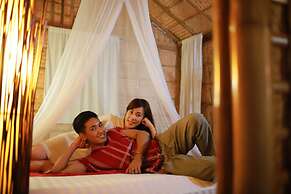 Naracha Resort