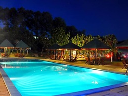 Laya Leisure