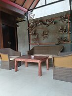 Sri Abi Ratu Villa