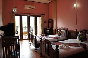 Domon Guesthouse