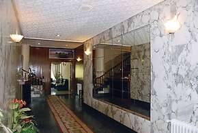 Hotel América