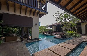 Sergeant House