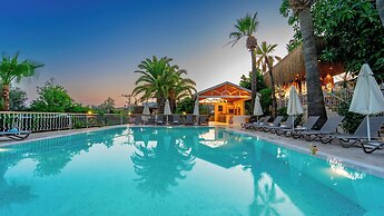 Golden Lighthouse Hotel