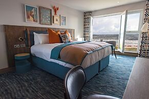 The Waterside Hotel