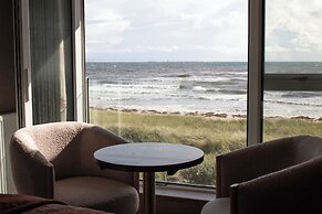 The Waterside Hotel
