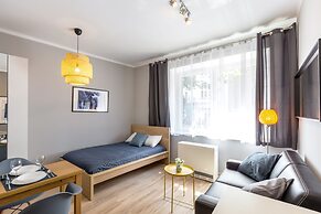 FriendHouse Apartments