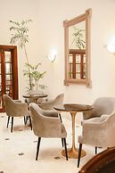 Los Tallanes Hotel & Suites