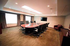 Los Tallanes Hotel & Suites