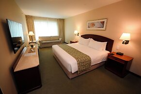 Los Tallanes Hotel & Suites